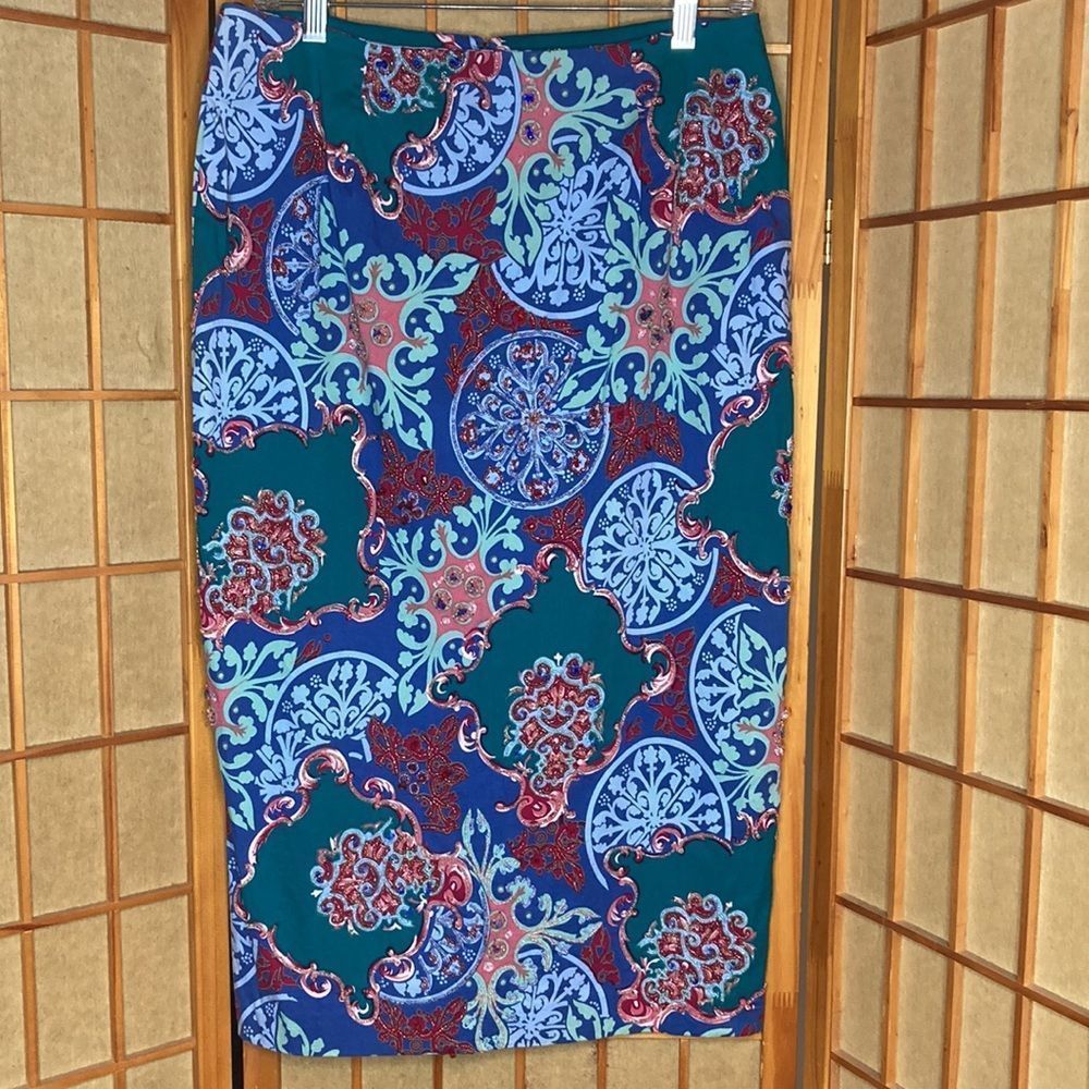 Dolce Apparel Skirt Floral Beaded Straight Skirt